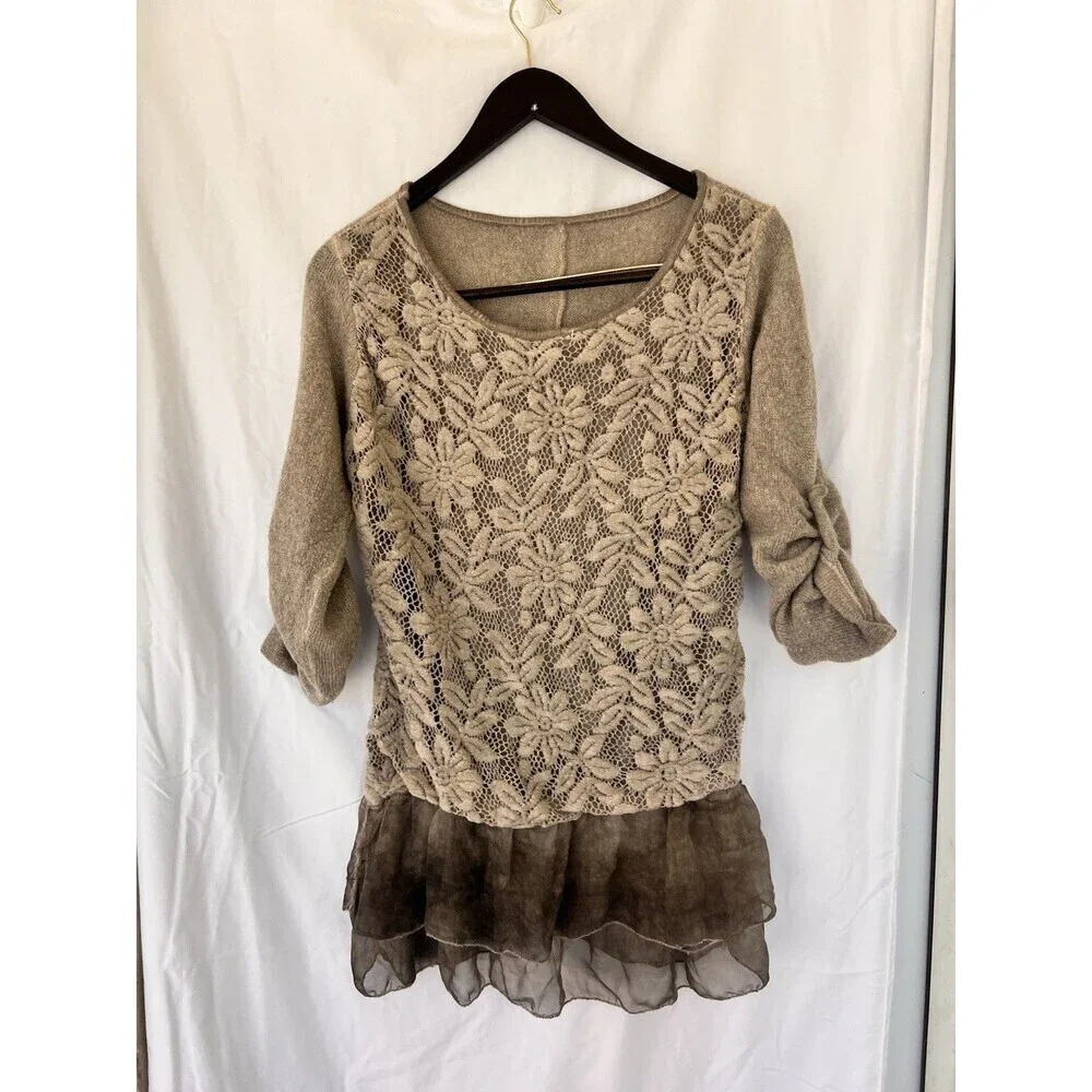 Women’s Knit Tunic Silk Top Beige Lace Floral Sheer Ruffle Hem Mori Coquette